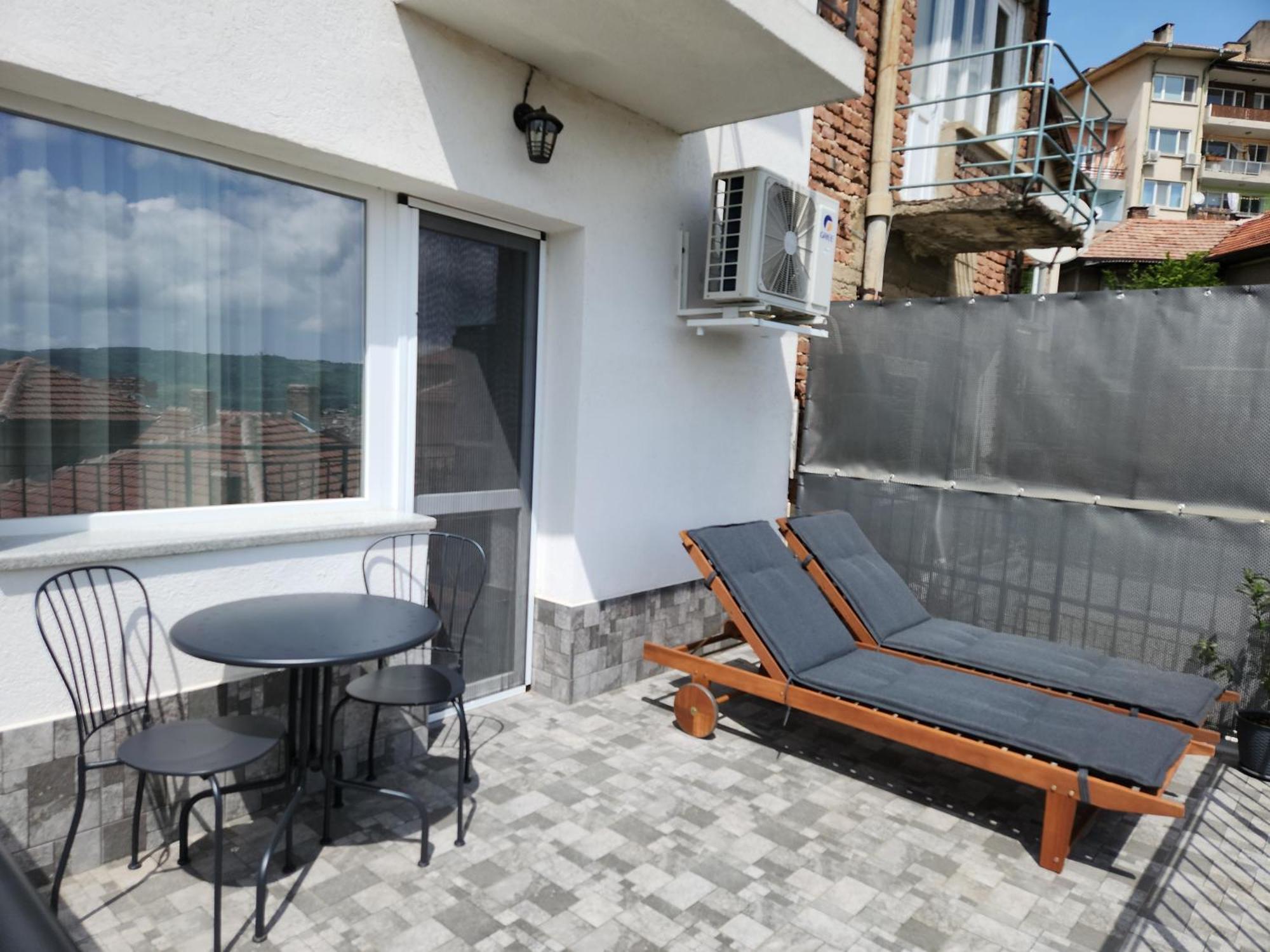 Panoramna - Guest Rooms Veliko Tarnovo Eksteriør billede